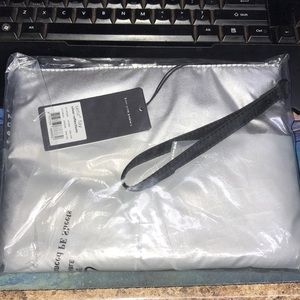 Senz Fay silver reflections clutch New 🍒